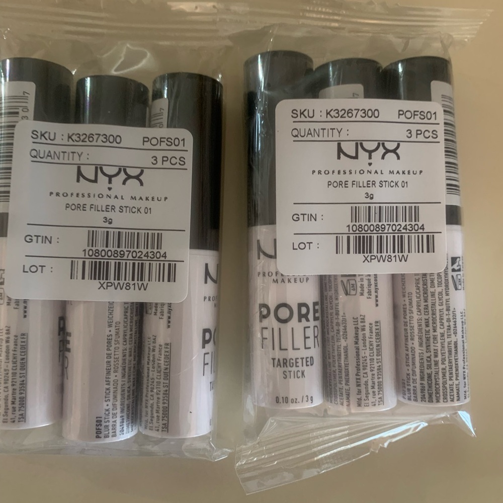 3 sticks: NYX Professional Makeup Pore Filler Stick Trio